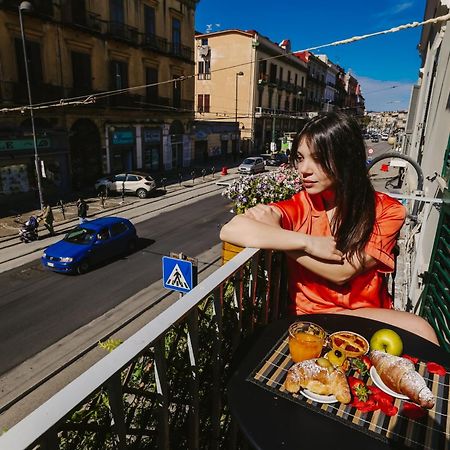 Casamira B&B Napoli Centrale Zewnętrze zdjęcie